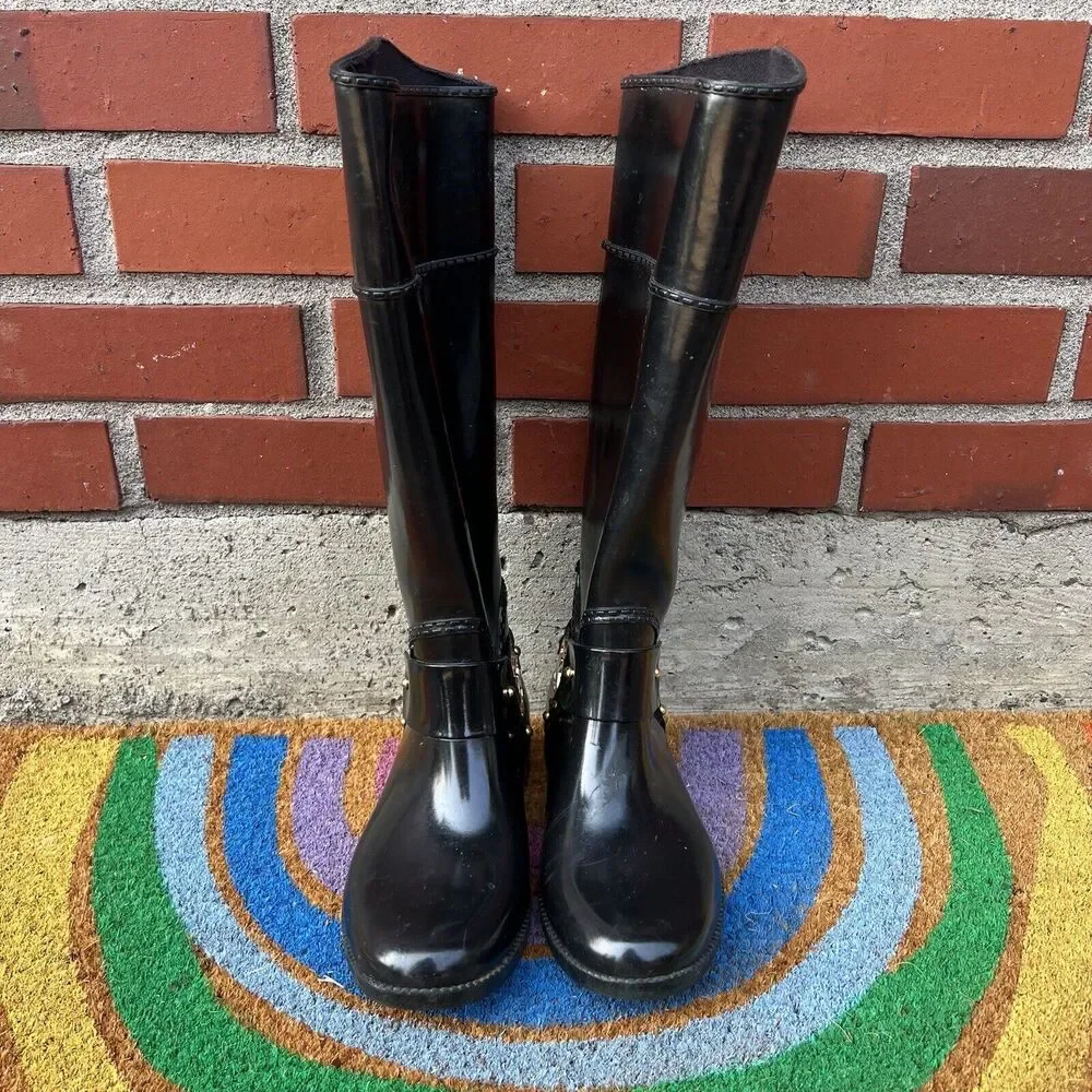 Michael Kors Fulton Harness Tall Rain Boots Womens Size 6 Black Gold Logo Gloss - Picture 3 of 11